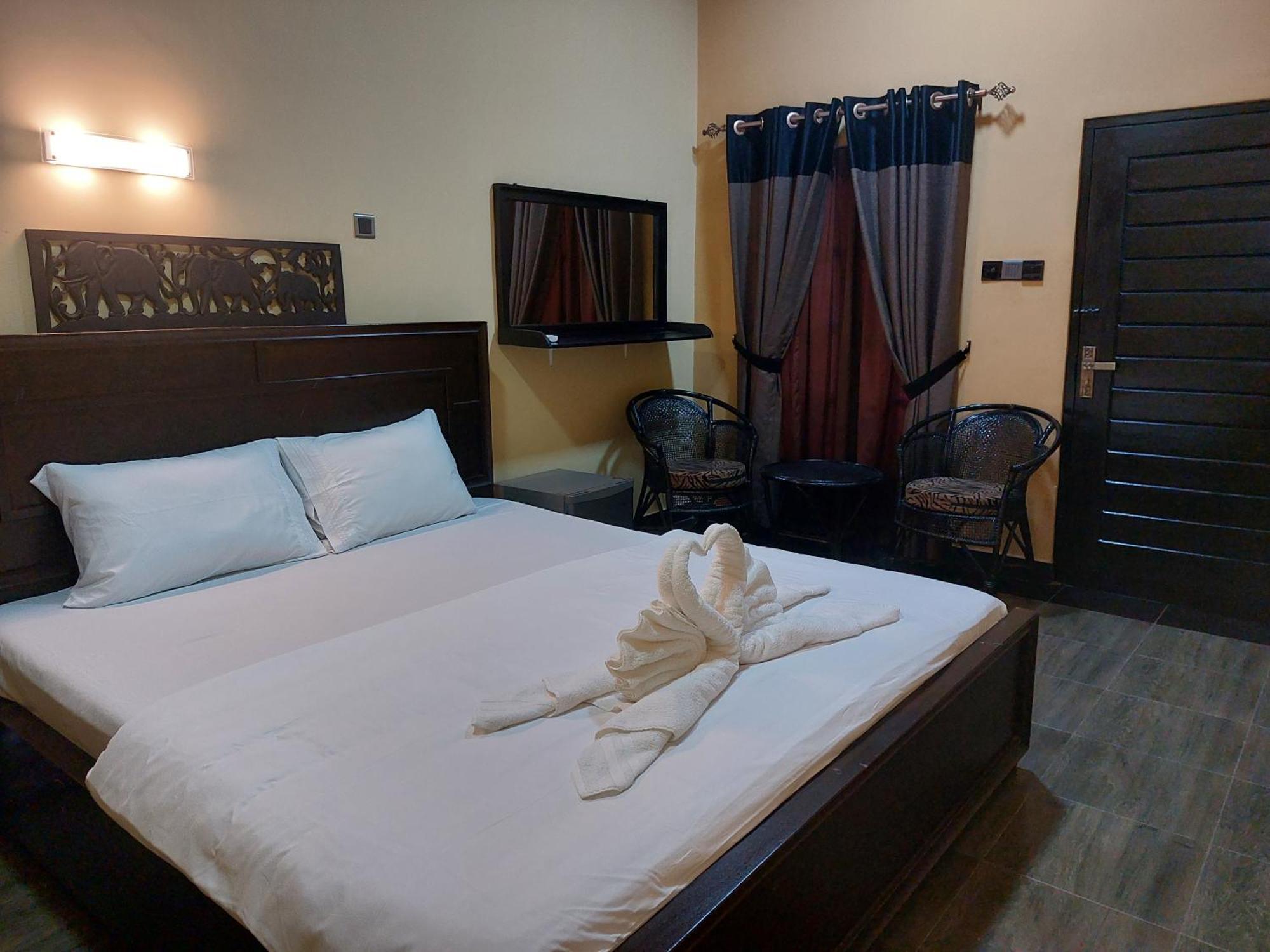 Edwin'S Airport Garden Bed and Breakfast Negombo Buitenkant foto